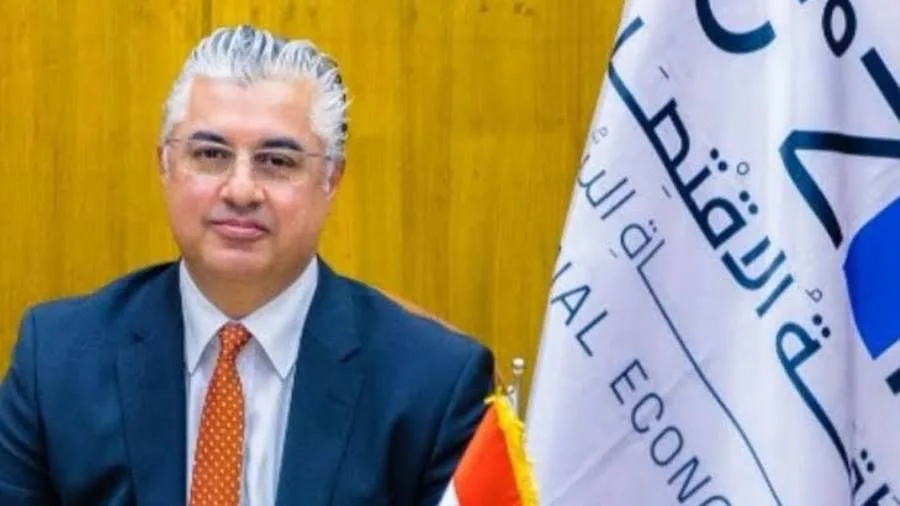 رئيس المنطقة الاقتصادية لقناة السويس: البنوك المصرية أتاحت فتح حسابات باليوان الصيني رئيس المنطقة الاقتصادية لقناة السويس: البنوك المصرية أتاحت فتح حسابات باليوان الصيني