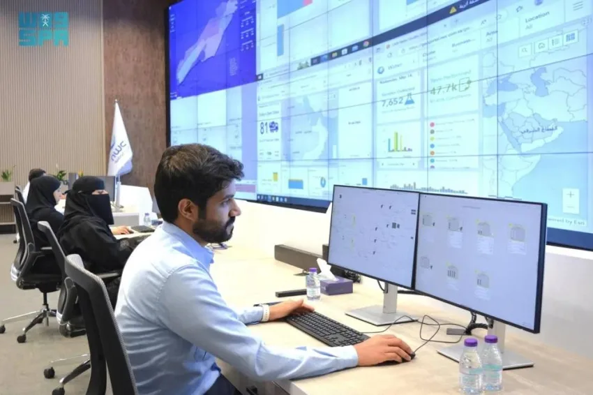 رئيس المياه الوطنية يفتتح مركز خدمات العملاء ونظام التحكم الذكي للعمليات في المنطقة الشرقية