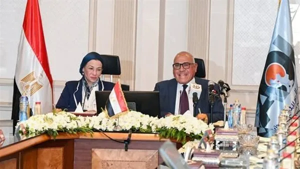 رئيس الهيئة العربية للتصنيع يؤكد تعزيز التعاون مع وزارة البيئة رئيس الهيئة العربية للتصنيع يؤكد تعزيز التعاون مع وزارة البيئة