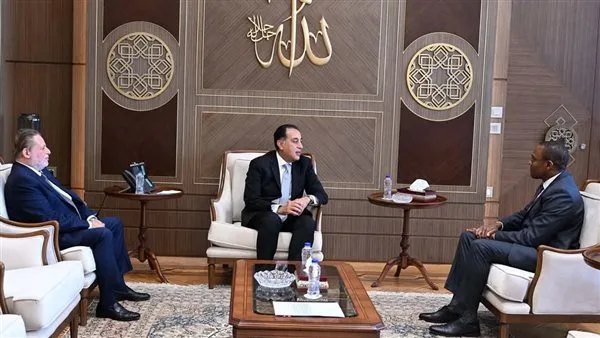 رئيس الوزراء: نأمل في إتمام المراجعة الخامسة مع صندوق النقد بشكل ناجح.