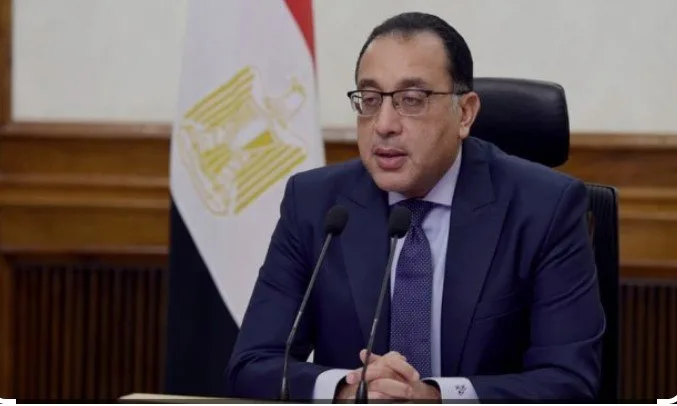 رئيس الوزراء يبدأ اجتماع الحكومة الأسبوعي ويعقبه مؤتمر صحفي رئيس الوزراء يبدأ اجتماع الحكومة الأسبوعي ويعقبه مؤتمر صحفي