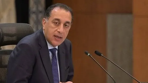 رئيس الوزراء يتفقد محطة مياه المرشحة الملاحية الجديدة بطنطا رئيس الوزراء يتفقد محطة مياه المرشحة الملاحية الجديدة بطنطا