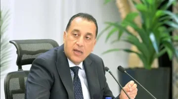 مدبولي: تلال الفسطاط ستتحول إلى وجهة سياحية إقليمية.. وسنزيد من تطوير وسائل النقل الجماعي البيئي.