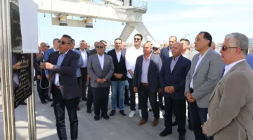 رئيس الوزراء يشهد افتتاح محطة الصب الجاف أقماح بميناء غرب بورسعيد بطاقة تخزينية 100 ألف طن