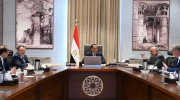 رئيس الوزراء يضمن توافر الوقود لتشغيل محطات الطاقة الكهربائية