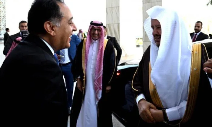 رئيس الوزراء يعبّر عن ترحيبه بتوقيع اتفاقية لتعزيز وحماية الاستثمارات مع المملكة العربية السعودية