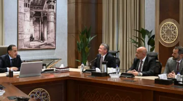 رئيس الوزراء يلتقي برؤساء شركة “إكسون موبيل” لبحث حقولها الاستكشافية في مصر