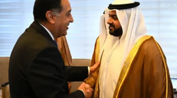 رئيس الوزراء يناقش مع ولي عهد الفجيرة مجموعة من فرص الاستثمار