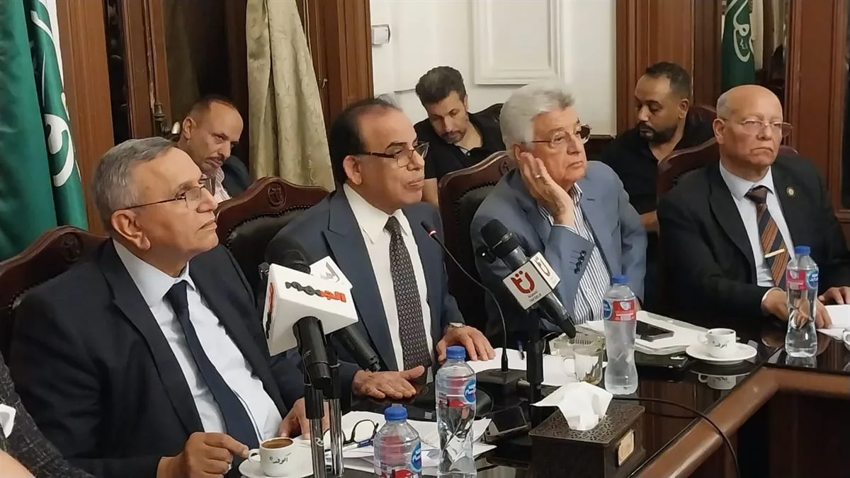 رئيس الوفد: سنعرض خطة شاملة لقانون الإيجارات القديمة تصب في مصلحة الملاك والمستأجرين رئيس الوفد: سنعرض خطة شاملة لقانون الإيجارات القديمة تصب في مصلحة الملاك والمستأجرين
