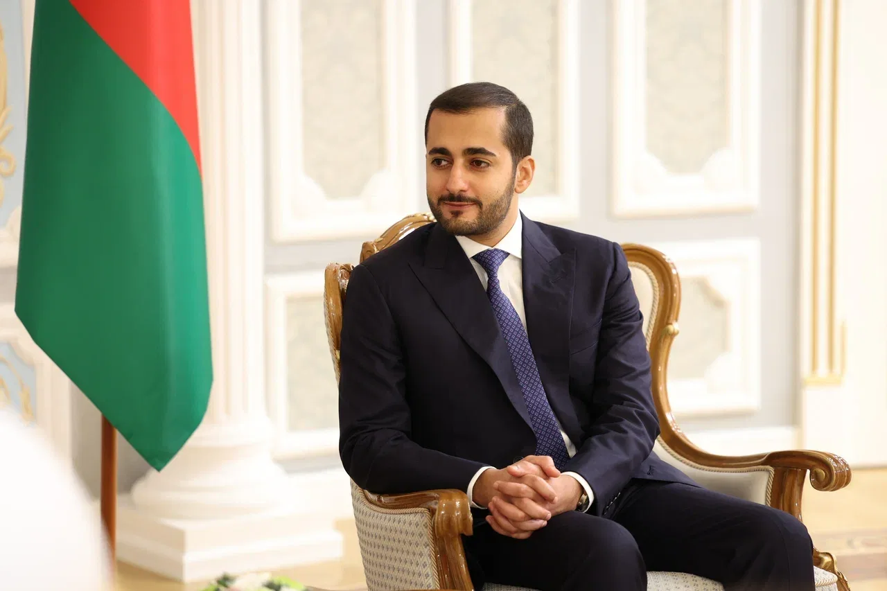 رئيس بيلاروس يرحب بسعادة السيد ذي يزن بن هيثم