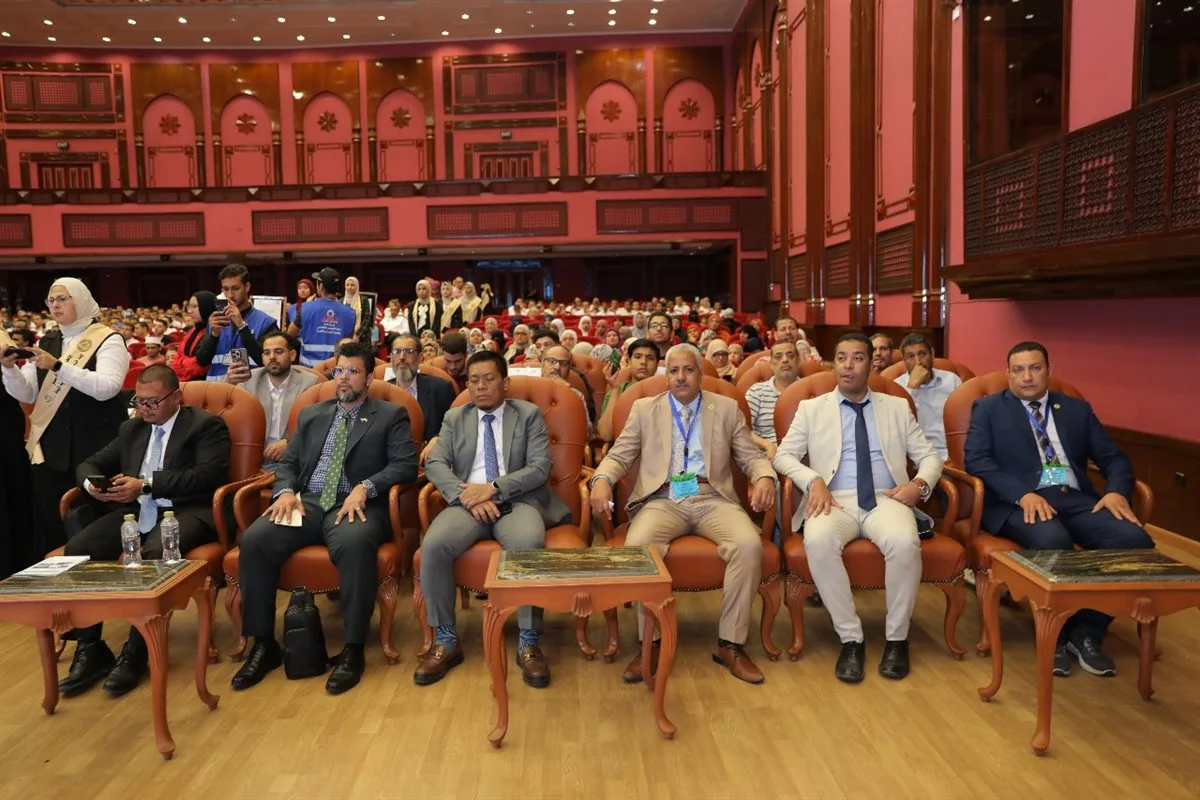 رئيس جامعة الأزهر ووزير الأوقاف ورئيس “القومي للمرأة” يفتتحون مؤتمر المرأة رئيس جامعة الأزهر ووزير الأوقاف ورئيس “القومي للمرأة” يفتتحون مؤتمر المرأة