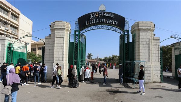 رئيس جامعة الزقازيق عن سقوط طالبة من أعلى مبنى كلية العلوم: التحقيقات جارية في النيابة للوقوف على الملابسات رئيس جامعة الزقازيق عن سقوط طالبة من أعلى مبنى كلية العلوم: التحقيقات جارية في النيابة للوقوف على الملابسات