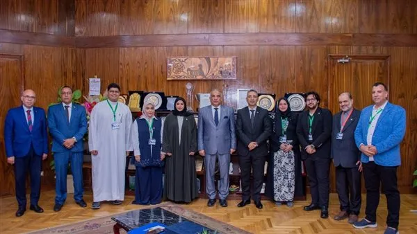 رئيس جامعة طنطا يستقبل المستشار الثقافي بسفارة مملكة البحرين رئيس جامعة طنطا يستقبل المستشار الثقافي بسفارة مملكة البحرين