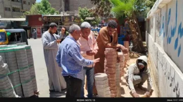 رئيس دشنا يتابع خطة رصف الشوارع بالمدينة ويوجه بانهاء ملفات التصالح