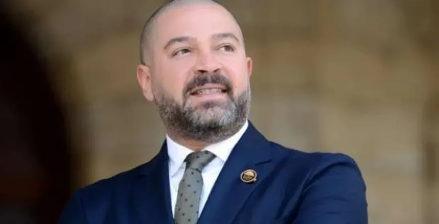 عاجل: أحمد دياب يواجه اتهامات بتغيير العقوبات المرتبطة بخصم 3 نقاط من الأهلي عاجل: أحمد دياب يواجه اتهامات بتغيير العقوبات المرتبطة بخصم 3 نقاط من الأهلي