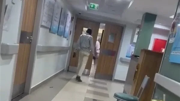 رئيس فرع الرعاية الصحية بأسوان: خلافات زوجية السبب في اقتحام شخص لمستشفى الحميات بسلاح أبيض رئيس فرع الرعاية الصحية بأسوان: خلافات زوجية السبب في اقتحام شخص لمستشفى الحميات بسلاح أبيض