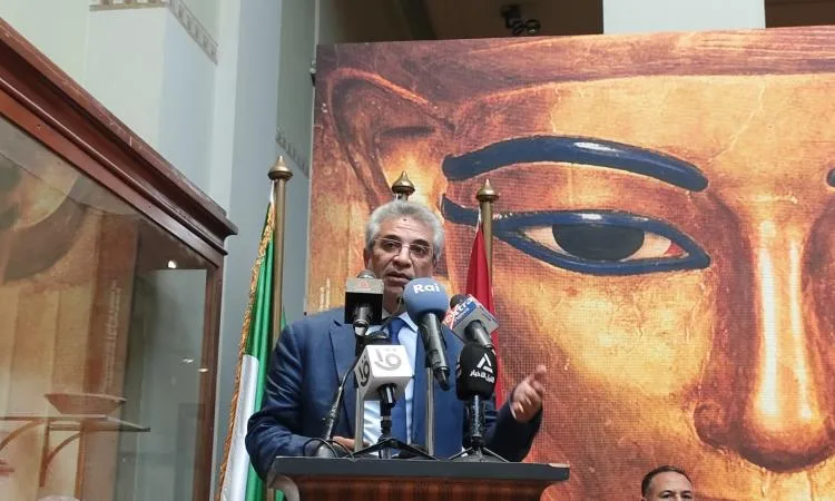 رئيس قسم المتاحف: معرض “كنوز الفراعنة” سيكون مناسبة ثقافية فريدة من نوعها رئيس قسم المتاحف: معرض “كنوز الفراعنة” سيكون مناسبة ثقافية فريدة من نوعها