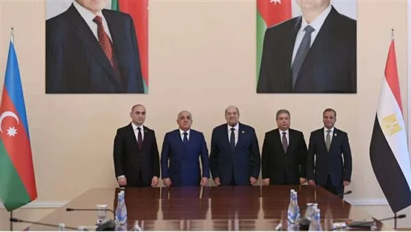 رئيس مجلس الشيوخ يجتمع برئيس وزراء أذربيجان لبحث آفاق التعاون المشترك