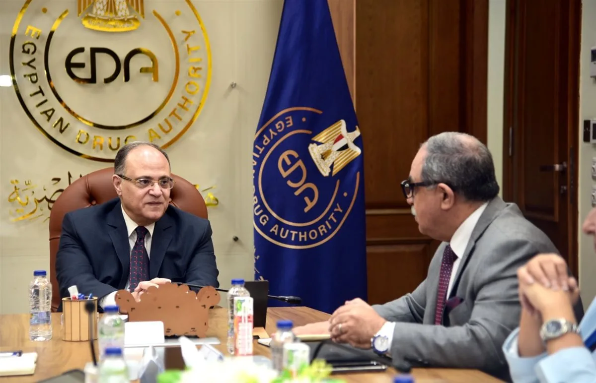 رئيس هيئة الدواء المصرية يستقبل وفد الشركة القابضة للقاحات «فاكسيرا» رئيس هيئة الدواء المصرية يستقبل وفد الشركة القابضة للقاحات «فاكسيرا»