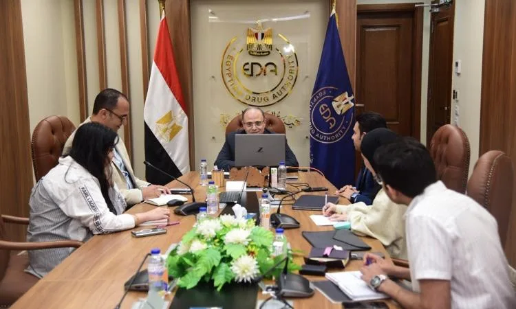 رئيس هيئة الدواء يعقد اجتماعا افتراضيا مع نظيره الزامبي لبحث التعاون رئيس هيئة الدواء يعقد اجتماعا افتراضيا مع نظيره الزامبي لبحث التعاون