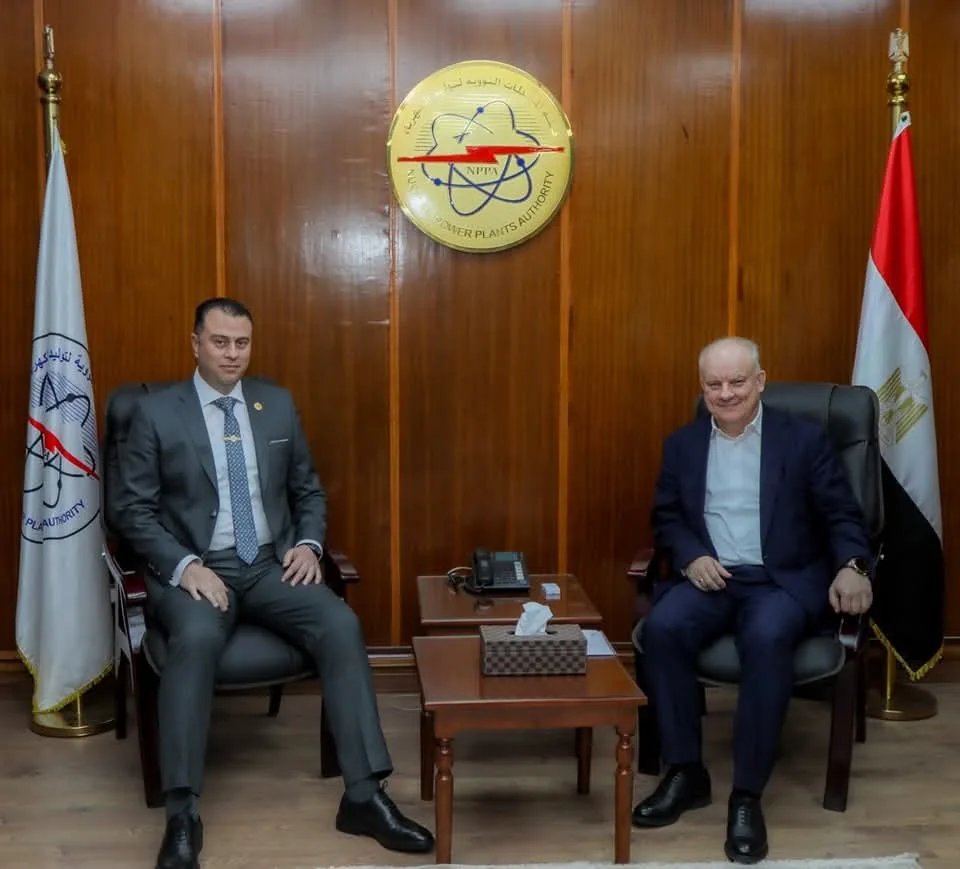 رئيس هيئة المحطات النووية ورئيس “آتوم ستروى إكسبورت” يناقشان آخر التطورات في مشروع “الضبعة” ويؤكدان الالتزام بالمواعيد المحددة. رئيس هيئة المحطات النووية ورئيس “آتوم ستروى إكسبورت” يناقشان آخر التطورات في مشروع “الضبعة” ويؤكدان الالتزام بالمواعيد المحددة.