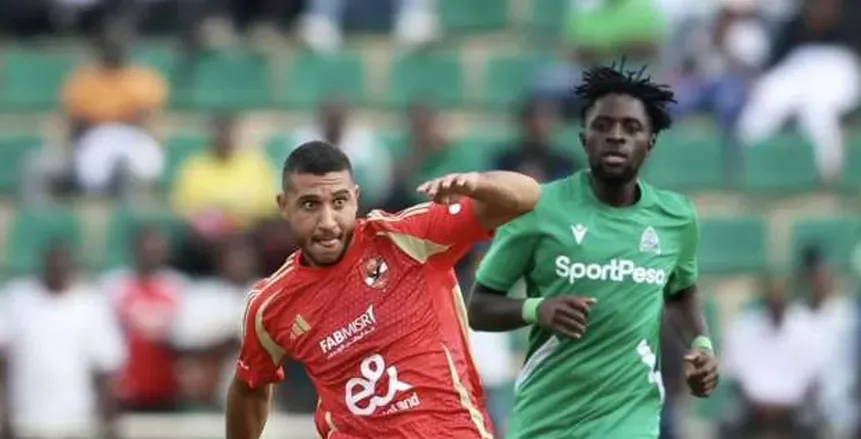 رامي ربيعة يغادر مباراة الأهلي والمصري مصابا.. والعش بديلا رامي ربيعة يغادر مباراة الأهلي والمصري مصابا.. والعش بديلا