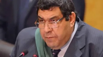 رحيل قاضٍ مصري بارز يسلط الضوء على حقيقة مهمة ينبغي أن نعيها.. المشاعر السلبية تحاصر القلوب والثأر يتأجج في النفوس.. هل هناك سبيل للخروج من هذا المأزق؟ وماذا يقول مختصو النفس والاجتماع؟
