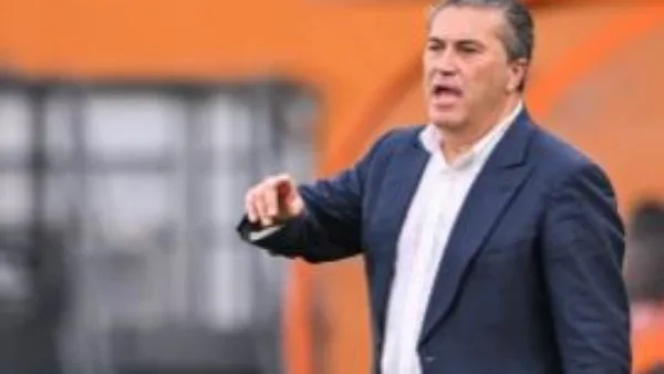 رسميا .. بيسيرو يعلن التشكيل الأساسى للزمالك فى مواجهة البنك الأهلى رسميا .. بيسيرو يعلن التشكيل الأساسى للزمالك فى مواجهة البنك الأهلى