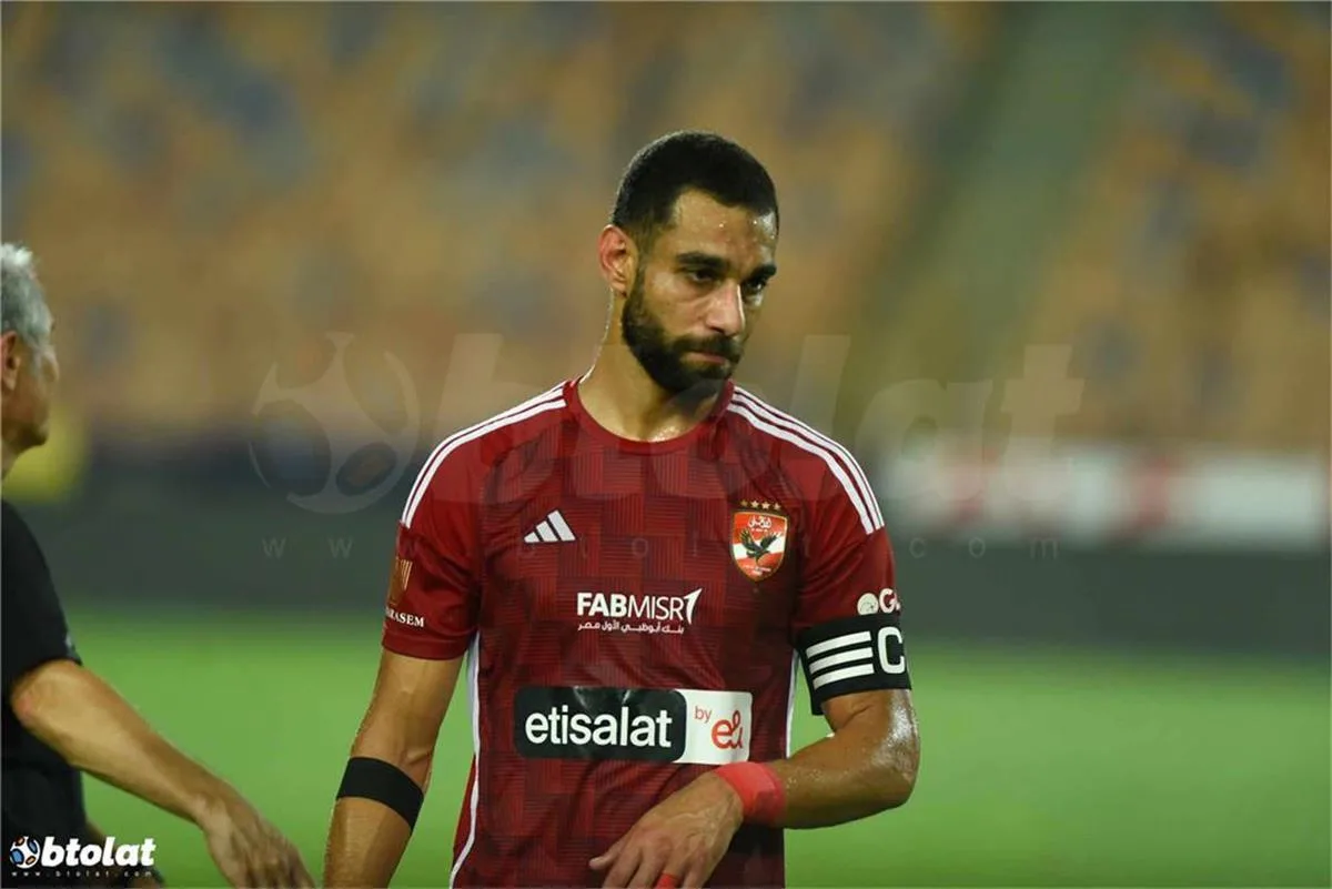 رسميًا | الأهلي يعلن مغادرة عمرو السولية بعد معلول رسميًا | الأهلي يعلن مغادرة عمرو السولية بعد معلول