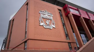 رسميًا.. ليفربول يُعلن عن تجديد عقد لاعب بارز جديد