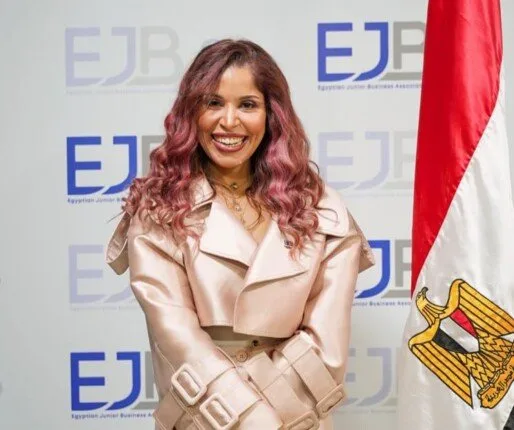 رشا القاضي: تخفيض معدل الفائدة كفرصة استراتيجية لتعزيز ريادة الأعمال وتنشيط قطاع السياحة