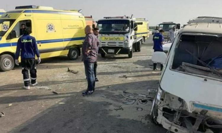 رفع آثار حادث تصادم طريق الواحات وعودة الحركة المرورية لطبيعتها رفع آثار حادث تصادم طريق الواحات وعودة الحركة المرورية لطبيعتها