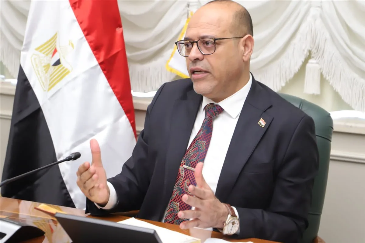 رواتب تصل إلى 4000 درهم شهريًا.. وزير العمل يعلن عن 1072 فرصة عمل في شركة مقاولات بالإمارات رواتب تصل إلى 4000 درهم شهريًا.. وزير العمل يعلن عن 1072 فرصة عمل في شركة مقاولات بالإمارات