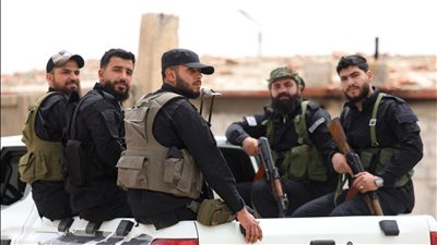 روايتان متناقضتان بين النفي والتحذير: هل هبطت مروحية إسرائيلية في السويداء؟ روايتان متناقضتان بين النفي والتحذير: هل هبطت مروحية إسرائيلية في السويداء؟