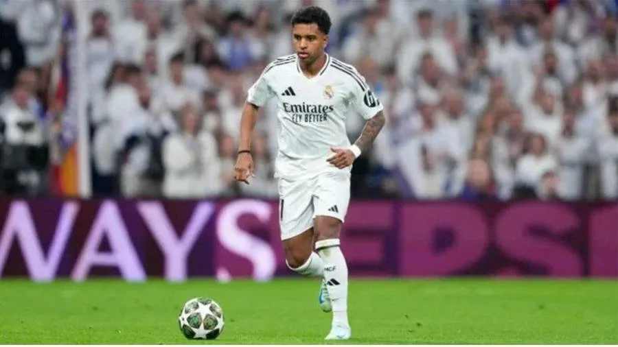 رودريجو يترك تدريبات ريال مدريد وتقارير تفيد بأنه قد يغيب حتى انتهاء الموسم. رودريجو يترك تدريبات ريال مدريد وتقارير تفيد بأنه قد يغيب حتى انتهاء الموسم.