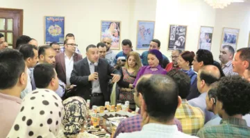 روزاليوسف تحتفل بنجاح «عبدالمجيد» باكتساح