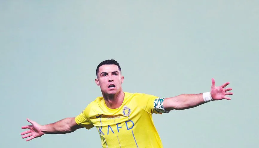 الأهلي يعلق لأول مرة على مفاوضات رونالدو الأهلي يعلق لأول مرة على مفاوضات رونالدو