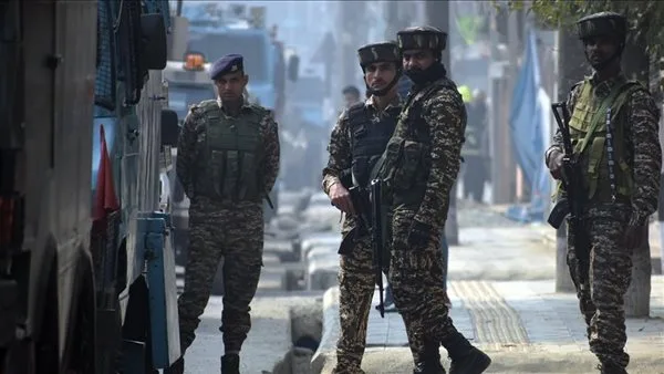 رويترز: انفجارات قوية في كشمير الباكستانية رويترز: انفجارات قوية في كشمير الباكستانية