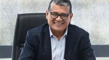 مصدر من ليلا كورة: أوسكار يمدد عقده مع اتحاد الكرة ويعود بعد كأس العالم للأندية.
