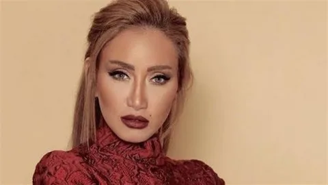 ريهام سعيد تكشف عن المصالحة مع طبيب التجميل نادر صعب: “هدوء البال هو الأهم” ريهام سعيد تكشف عن المصالحة مع طبيب التجميل نادر صعب: “هدوء البال هو الأهم”