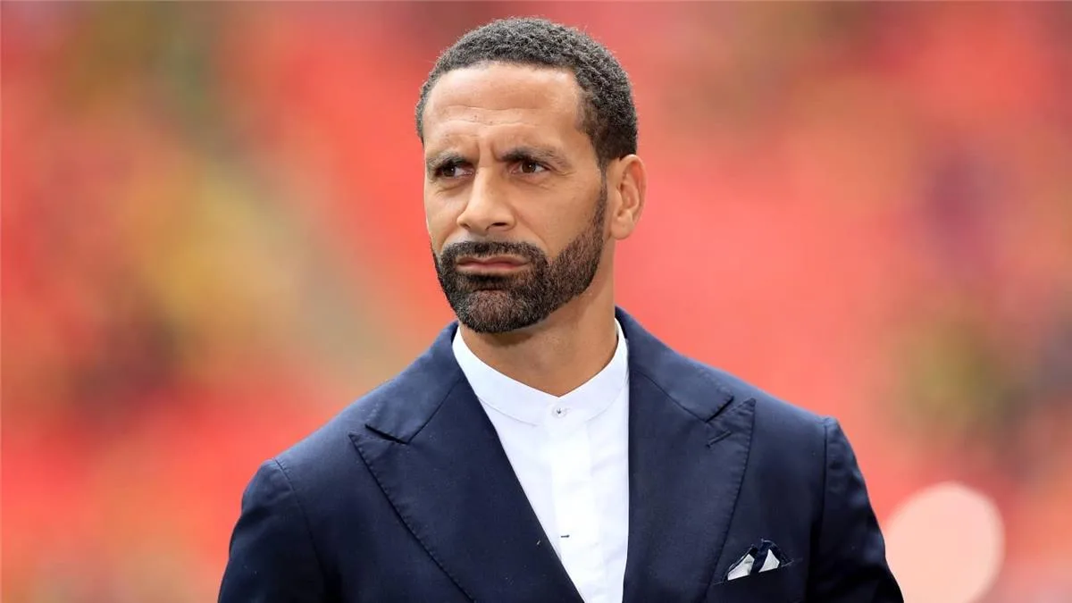 ريو فيرديناند يدلي برأيه في أفضل 7 لاعبين بالدوري الإنجليزي.. ماذا عن محمد صلاح وعمر مرموش؟ ريو فيرديناند يدلي برأيه في أفضل 7 لاعبين بالدوري الإنجليزي.. ماذا عن محمد صلاح وعمر مرموش؟