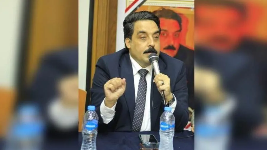زعيم في حزب “الجيل”: قمة بغداد تمثل فرصة لتوحيد الرؤى العربية وتعزيز الوحدة بين الدول العربية زعيم في حزب “الجيل”: قمة بغداد تمثل فرصة لتوحيد الرؤى العربية وتعزيز الوحدة بين الدول العربية