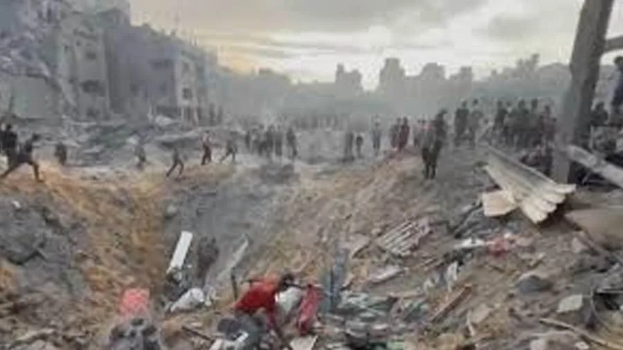 زيادة عدد ضحايا مجزرة الاحتلال ضد أسرة فلسطينية في جباليا إلى 14، بينهم 3 أطفال. زيادة عدد ضحايا مجزرة الاحتلال ضد أسرة فلسطينية في جباليا إلى 14، بينهم 3 أطفال.