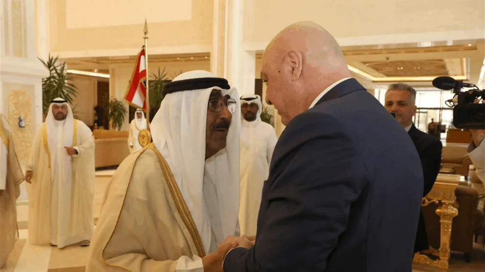 زيارة الرئيس عون إلى الكويت: الاتفاق على عودة المواطنين الكويتيين إلى لبنان زيارة الرئيس عون إلى الكويت: الاتفاق على عودة المواطنين الكويتيين إلى لبنان