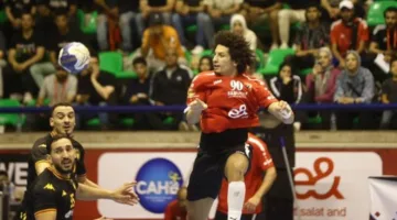 زين يتألق كأفضل لاعب في مباراة الأهلي والترجي التونسي بكؤوس أفريقيا لكرة اليد