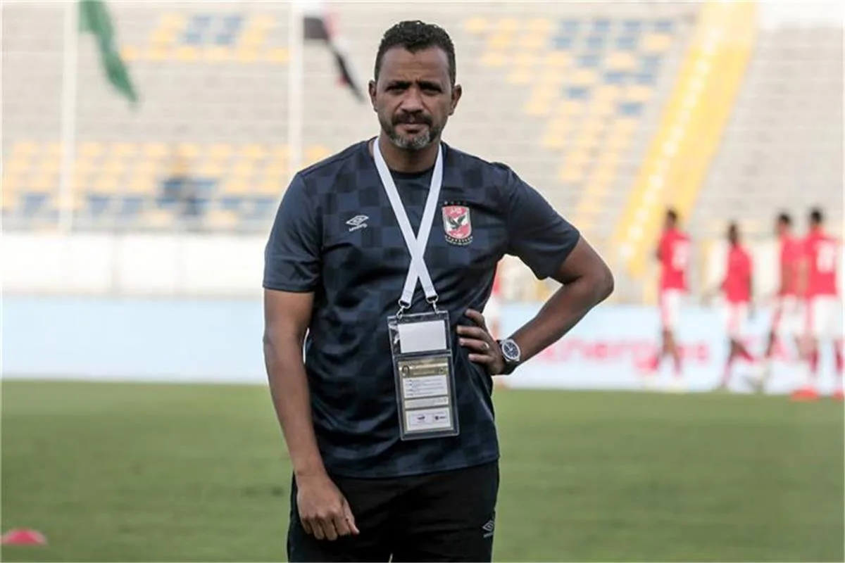 سامي قمصان: لاعب الأهلي قصّر في حق نفسه.. ويوضح موقف كولر من صفقة بن شرقي سامي قمصان: لاعب الأهلي قصّر في حق نفسه.. ويوضح موقف كولر من صفقة بن شرقي