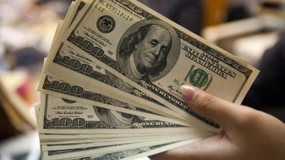 أسعار الدولار مقابل الجنيه المصري في نهاية تعاملات يوم الاثنين 26 مايو 2025 أسعار الدولار مقابل الجنيه المصري في نهاية تعاملات يوم الاثنين 26 مايو 2025