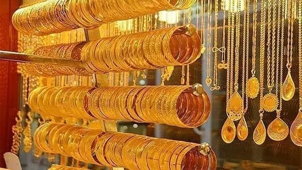 سعر الذهب الآن.. كم وصل عياري 24 و21 في الصاغة؟ سعر الذهب الآن.. كم وصل عياري 24 و21 في الصاغة؟