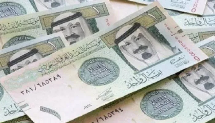 سعر الريال السعودي مقابل الجنيه المصري اليوم الجمعة 9 مايو 2025 بيعًا وشراءً سعر الريال السعودي مقابل الجنيه المصري اليوم الجمعة 9 مايو 2025 بيعًا وشراءً
