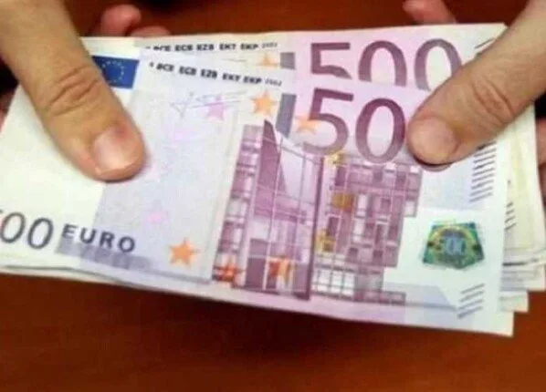 سعر اليورو في البنوك اليوم، الأربعاء 28 مايو 2025 سعر اليورو في البنوك اليوم، الأربعاء 28 مايو 2025